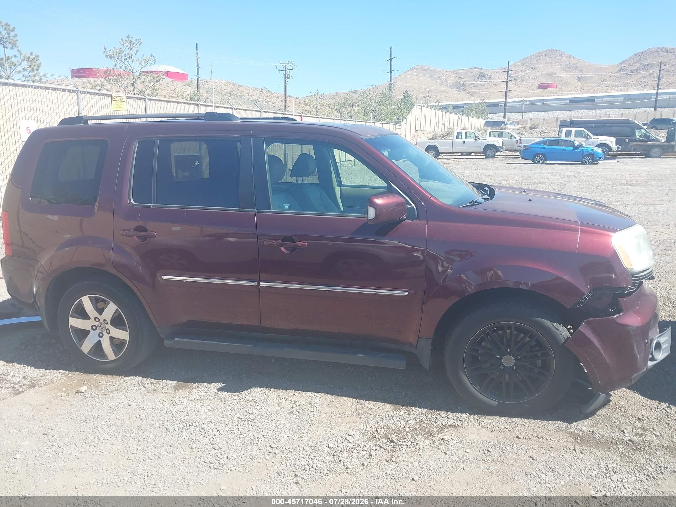 2012 Honda Pilot Touring Red vin: 5FNYF4H91CB031629