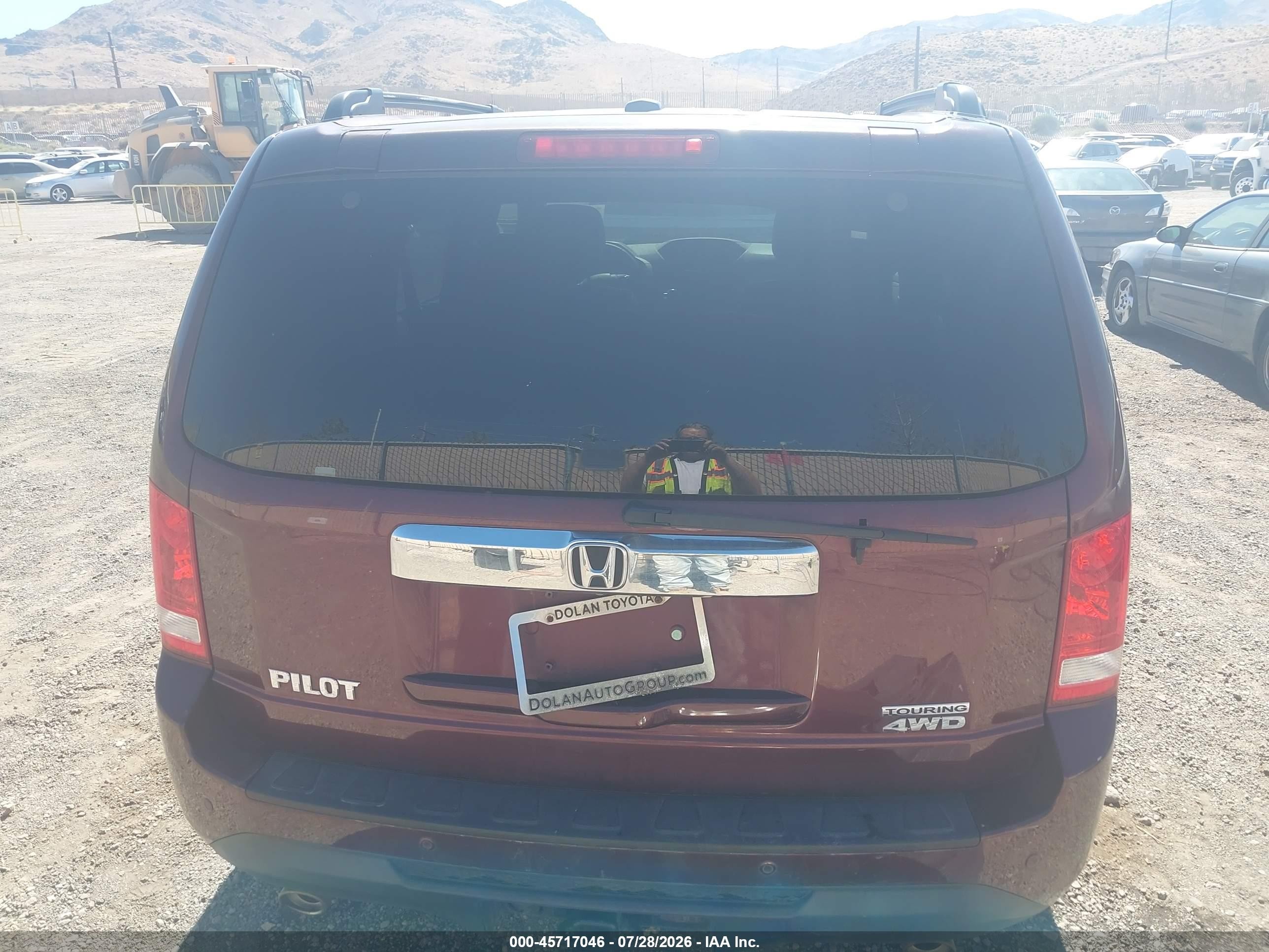 2012 Honda Pilot Touring Red vin: 5FNYF4H91CB031629