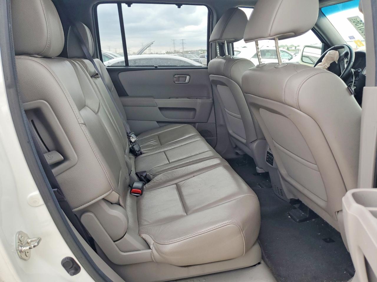 2012 Honda Pilot Touring Белый vin: 5FNYF4H91CB061374