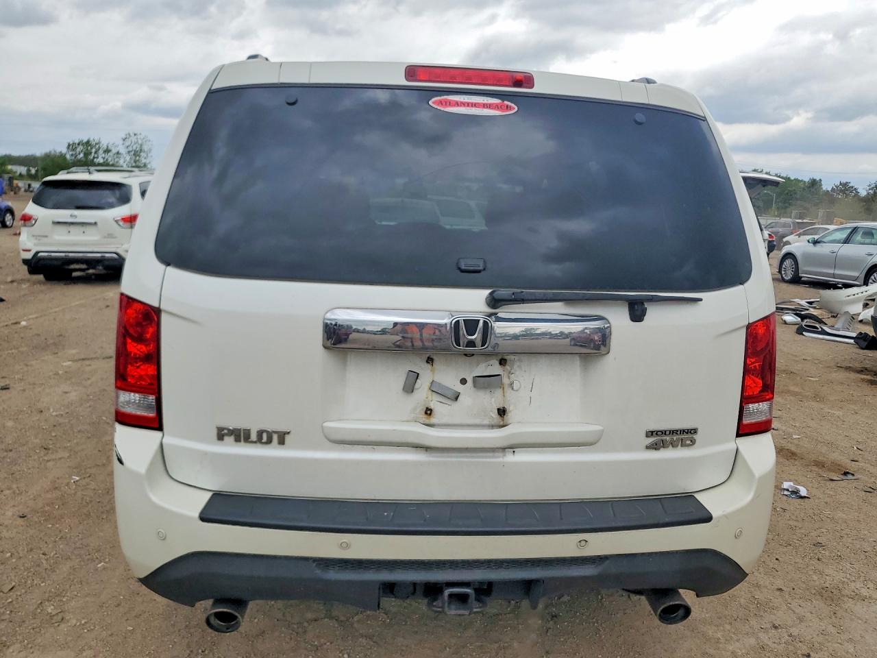 2012 Honda Pilot Touring Белый vin: 5FNYF4H91CB061374