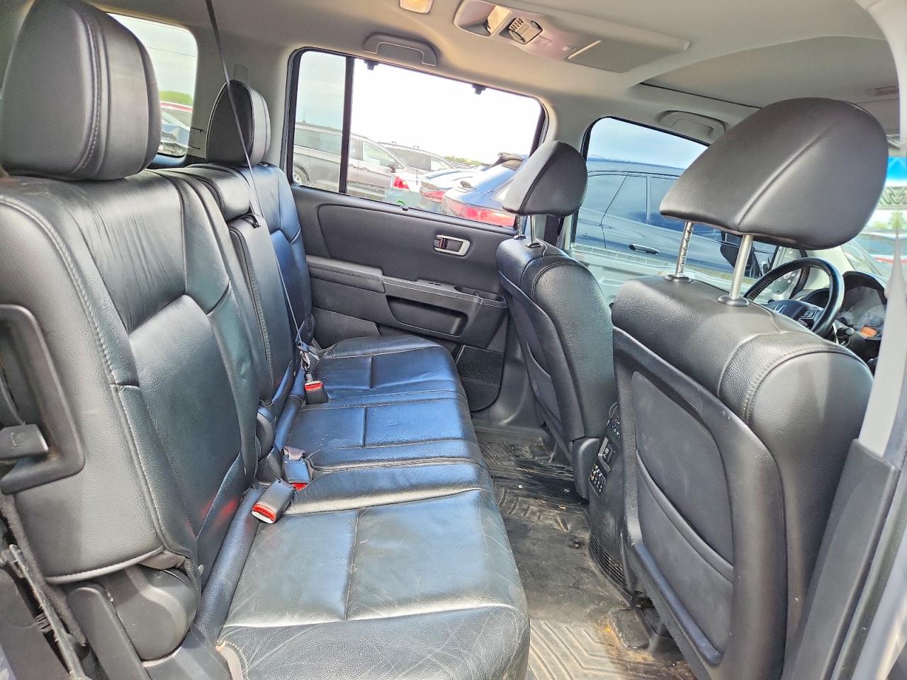 2012 Honda Pilot Touring Серебряный vin: 5FNYF4H91CB066817