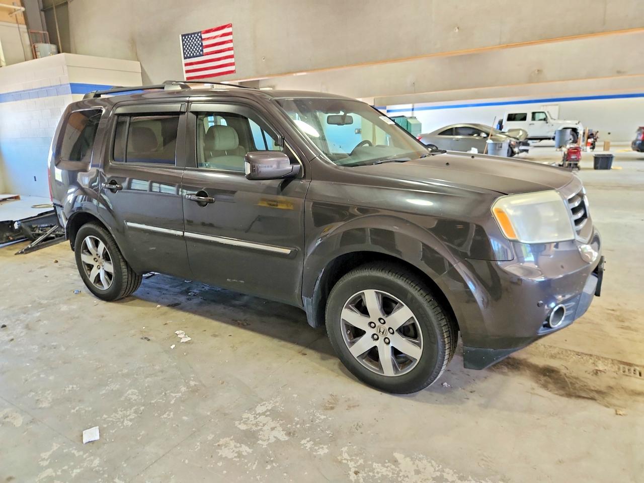 2012 Honda Pilot Touring Gray vin: 5FNYF4H91CB069989
