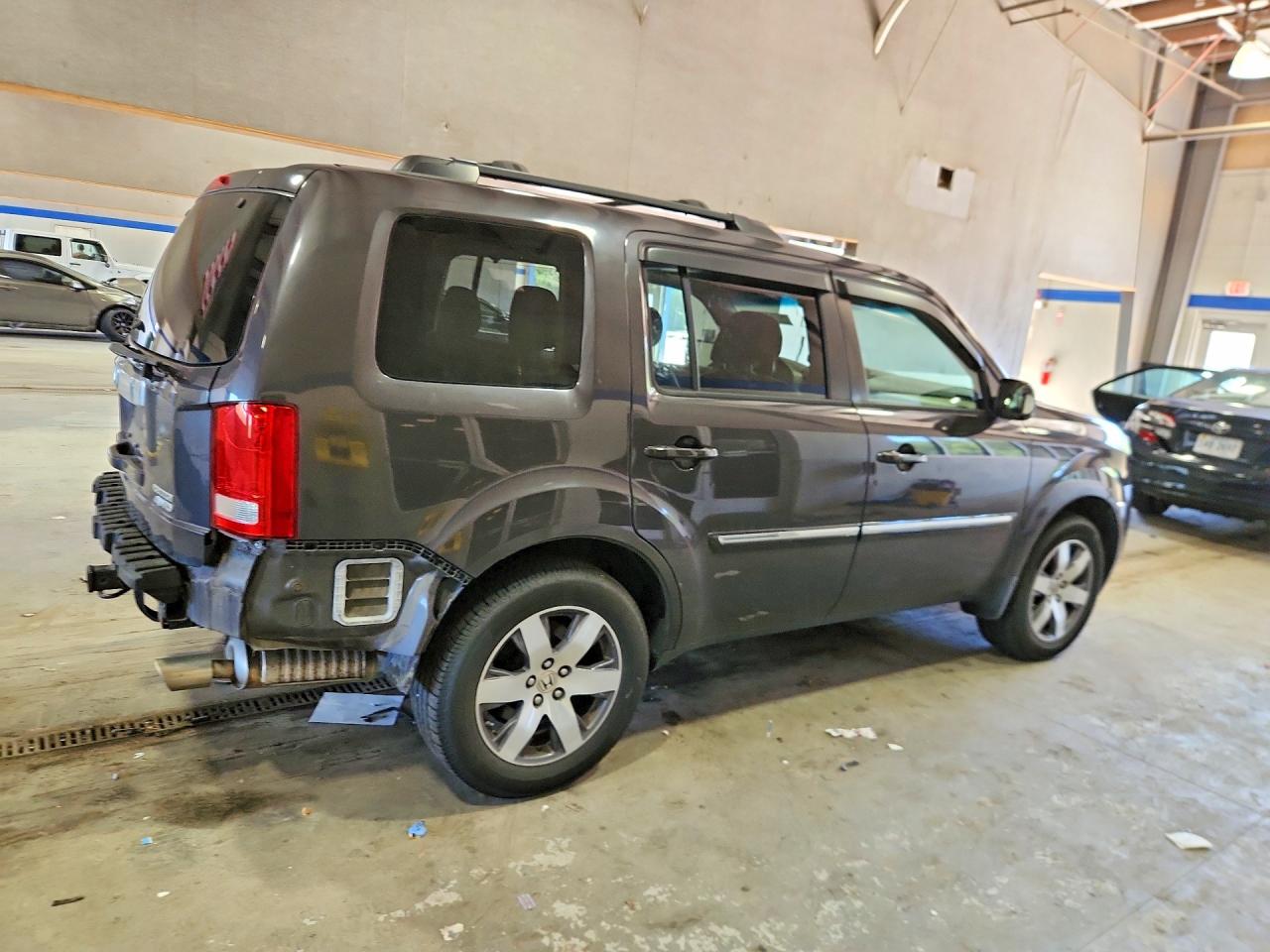 2012 Honda Pilot Touring Gray vin: 5FNYF4H91CB069989
