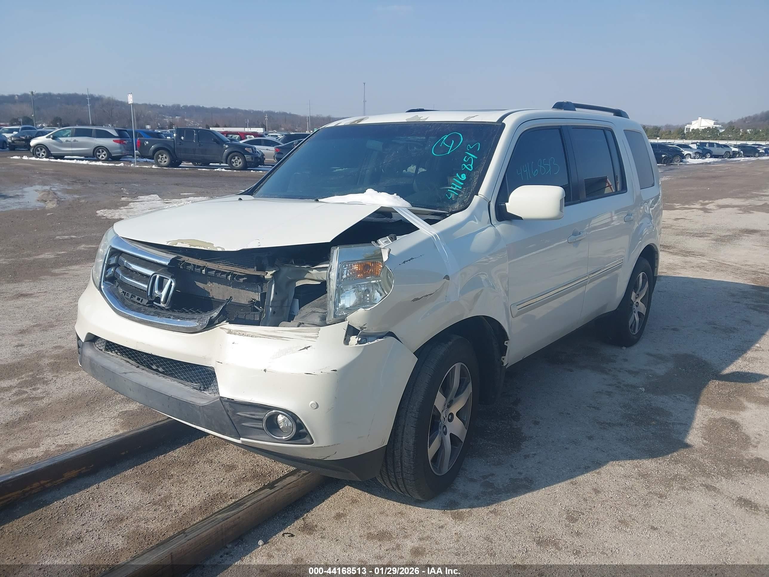 2012 Honda Pilot Touring White vin: 5FNYF4H91CB080426