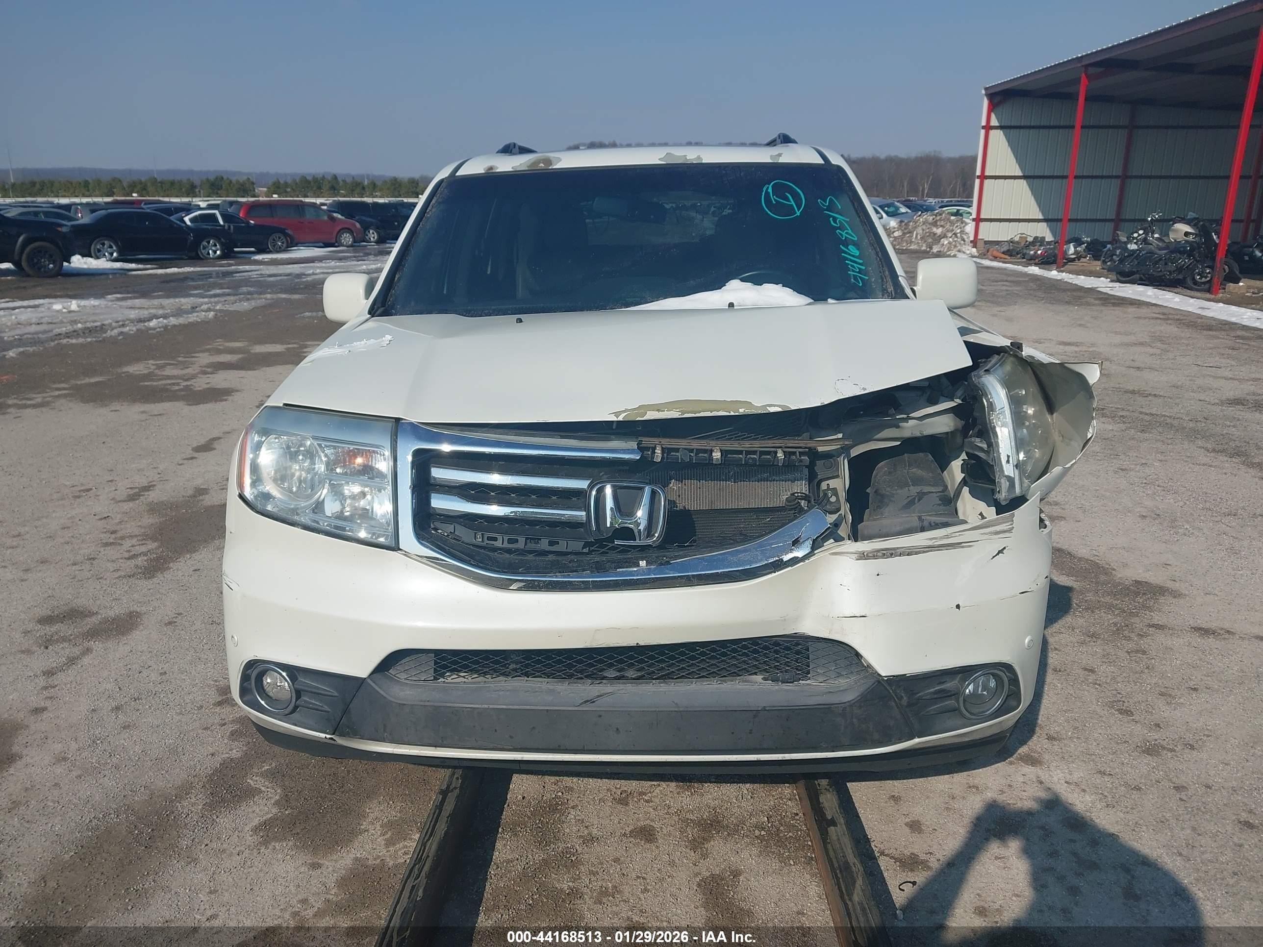 2012 Honda Pilot Touring White vin: 5FNYF4H91CB080426