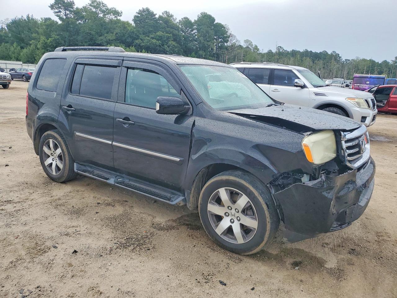 2013 Honda Pilot Touring Black vin: 5FNYF4H91DB008725