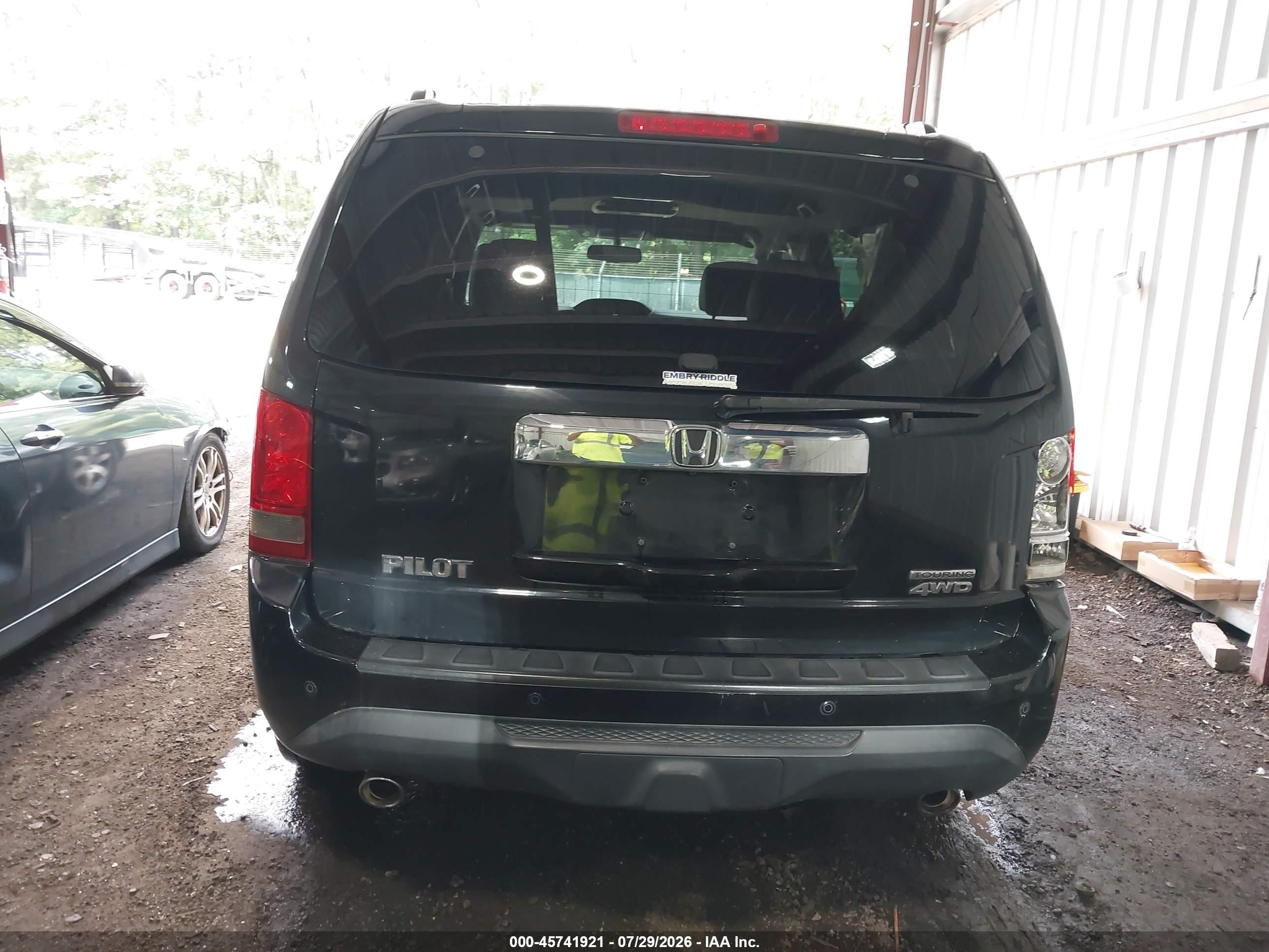 2013 Honda Pilot Touring Black vin: 5FNYF4H91DB015562