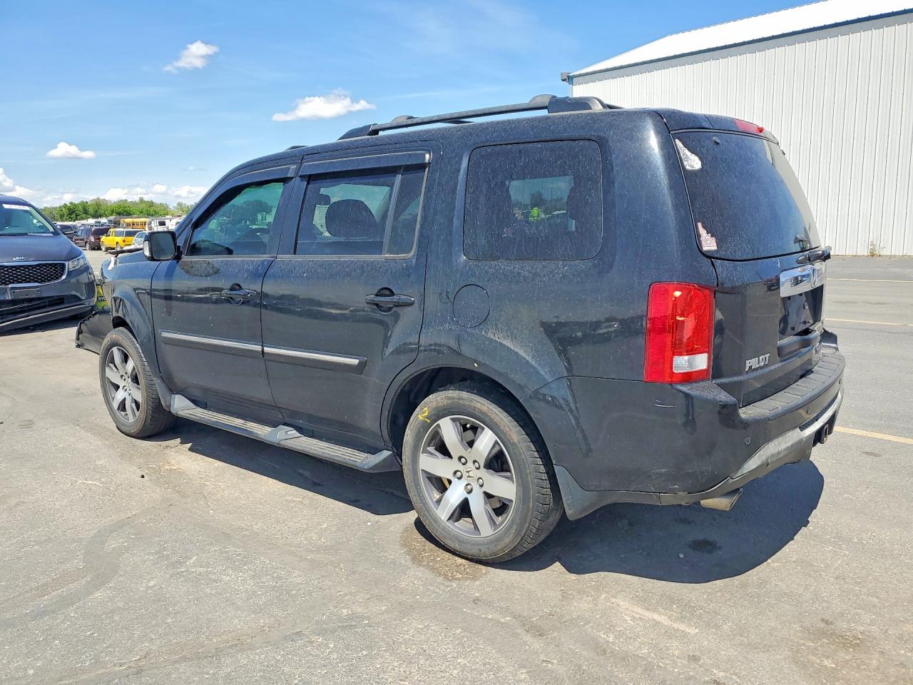 2013 Honda Pilot Touring Black vin: 5FNYF4H91DB020082