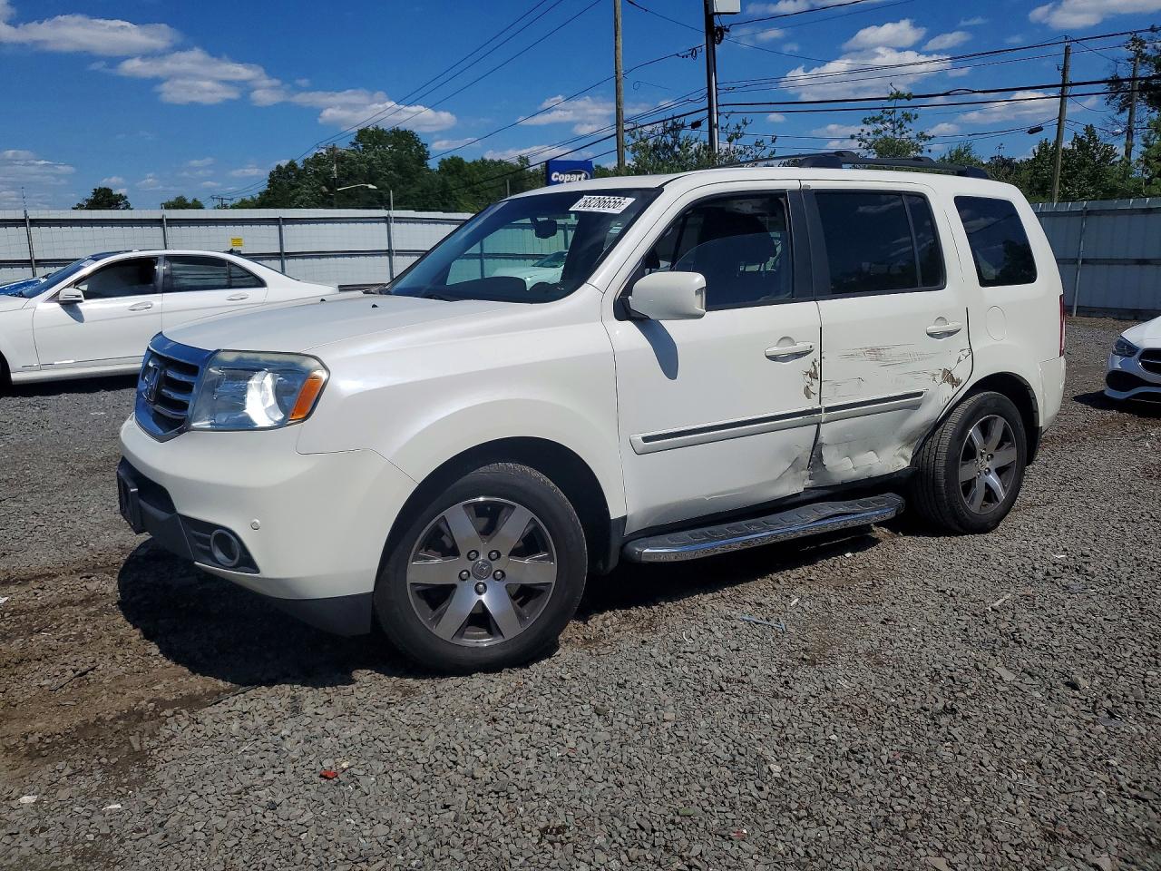2013 Honda Pilot Touring White vin: 5FNYF4H91DB029476