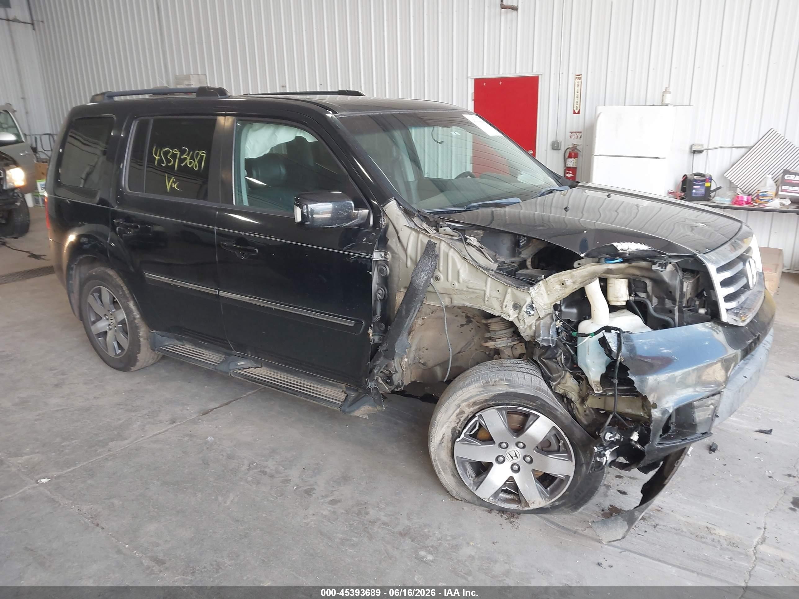 2013 Honda Pilot Touring Black vin: 5FNYF4H91DB061263