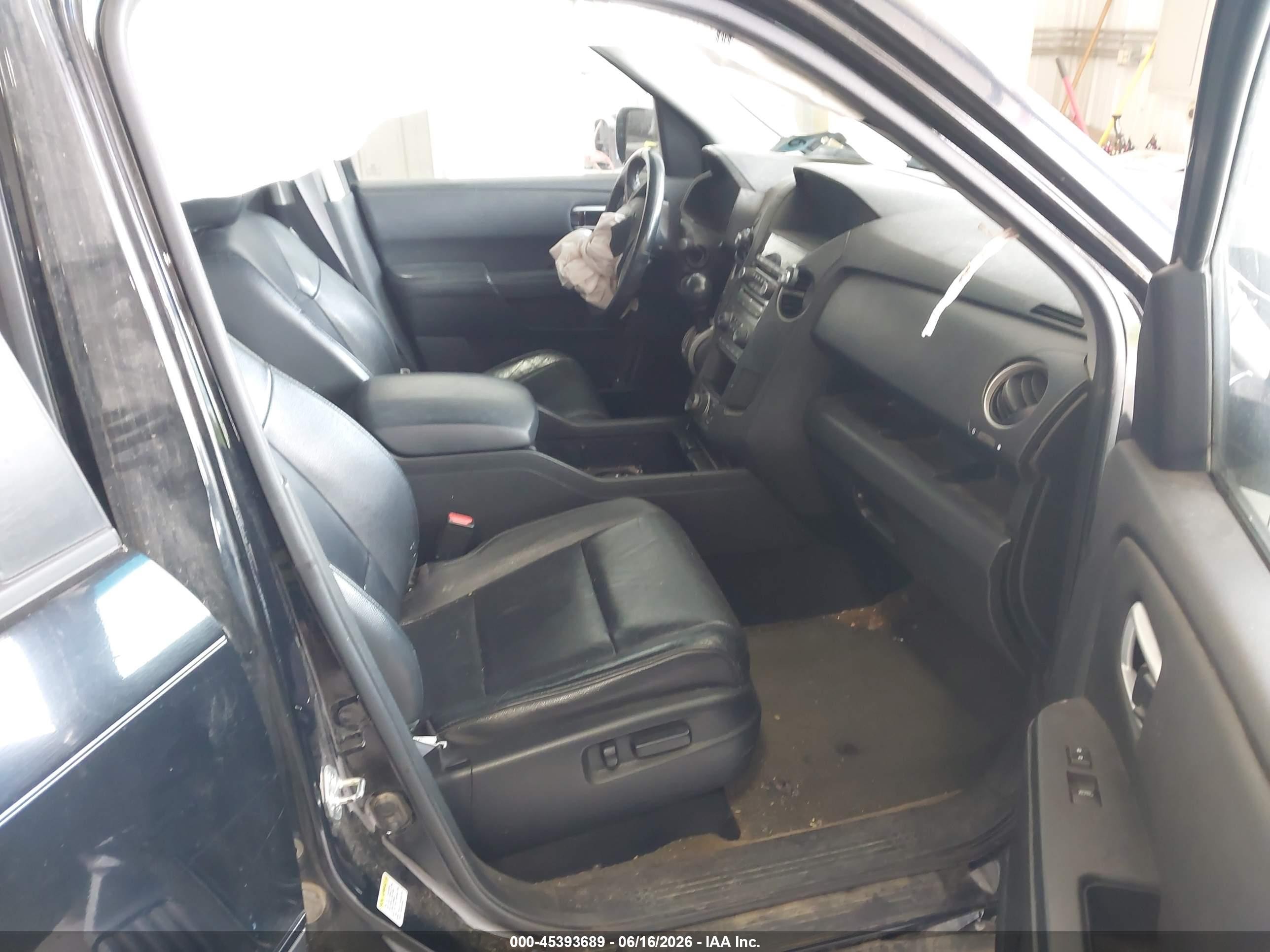 2013 Honda Pilot Touring Черный vin: 5FNYF4H91DB061263