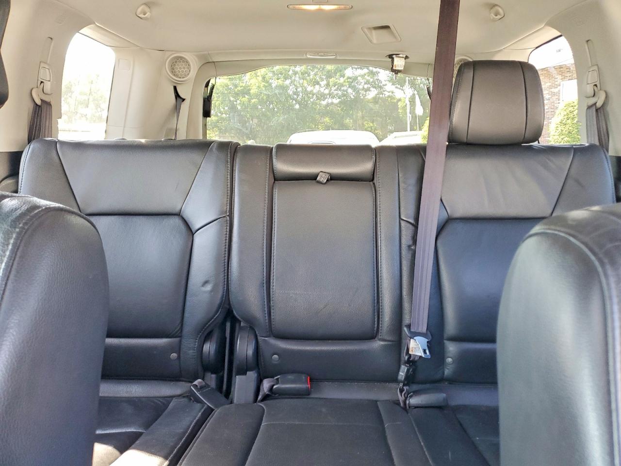 2013 Honda Pilot Touring White vin: 5FNYF4H91DB061876
