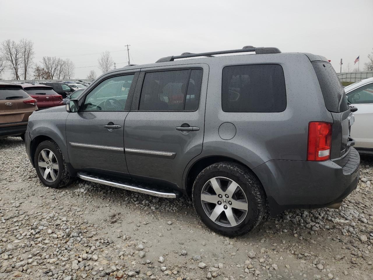 2013 Honda Pilot Touring Gray vin: 5FNYF4H91DB073929