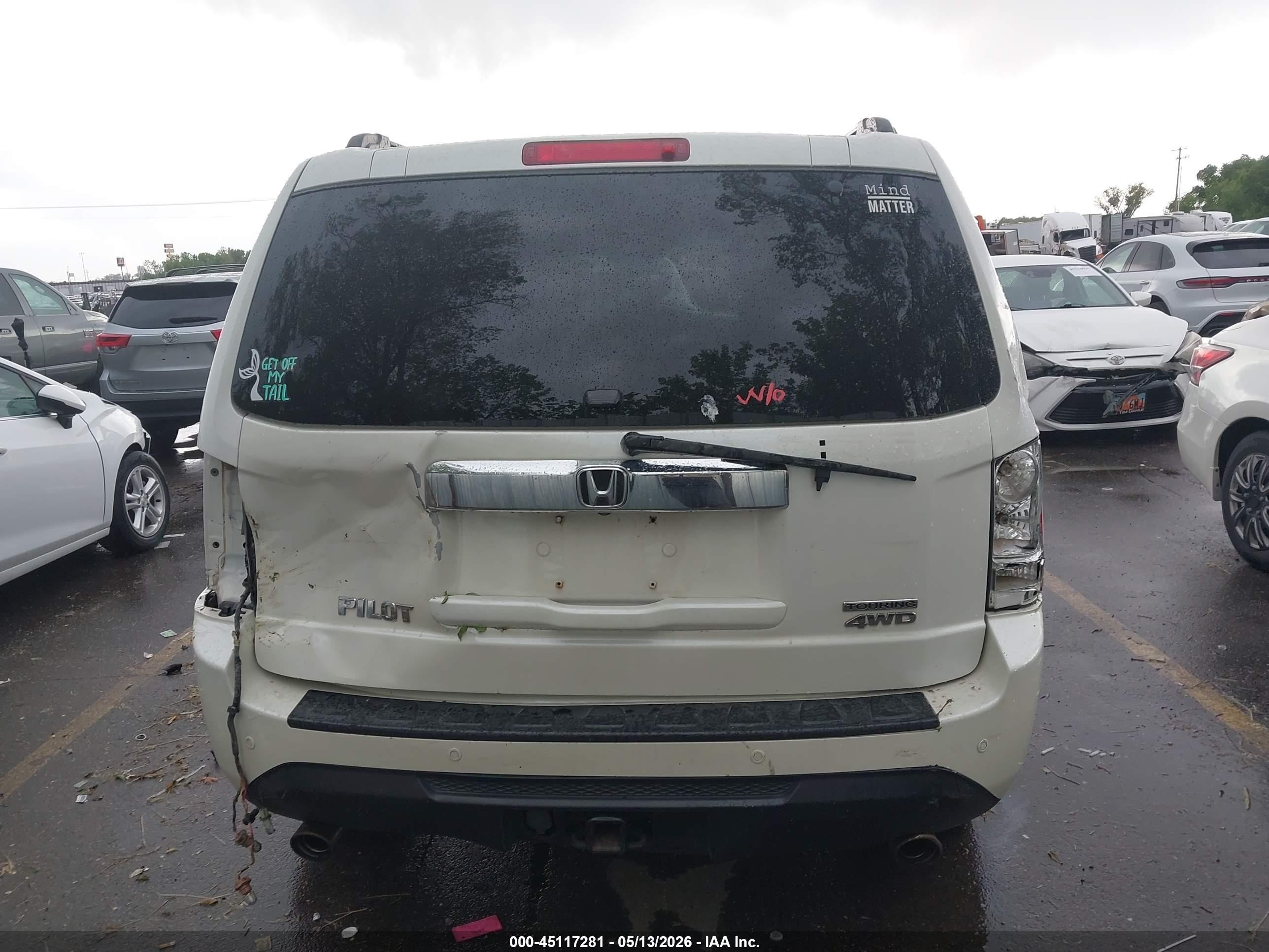 2014 Honda Pilot Touring White vin: 5FNYF4H91EB041595