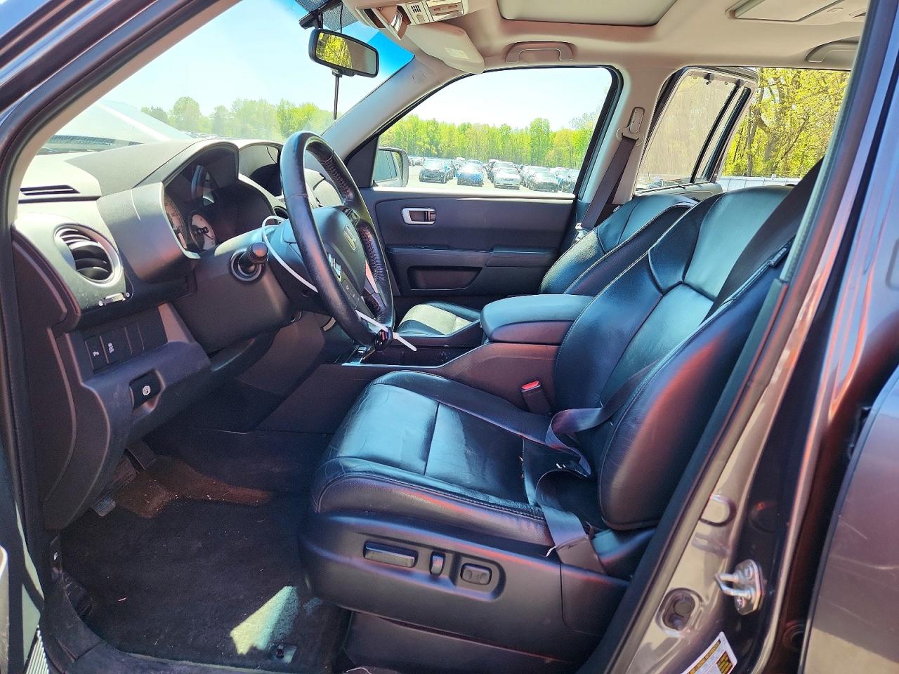 2015 Honda Pilot Touring Gray vin: 5FNYF4H91FB024667