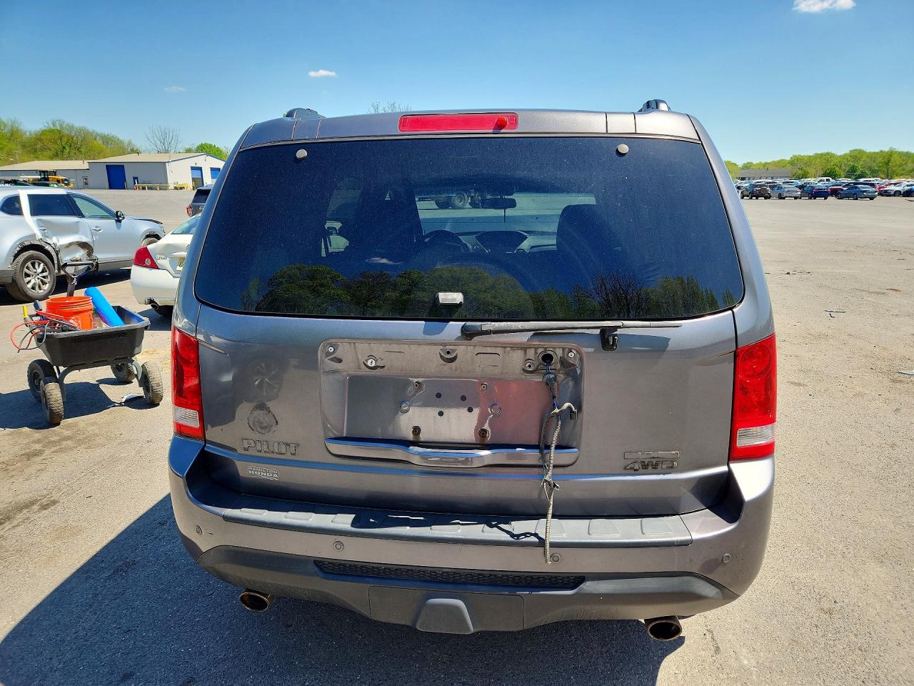 2015 Honda Pilot Touring Gray vin: 5FNYF4H91FB024667