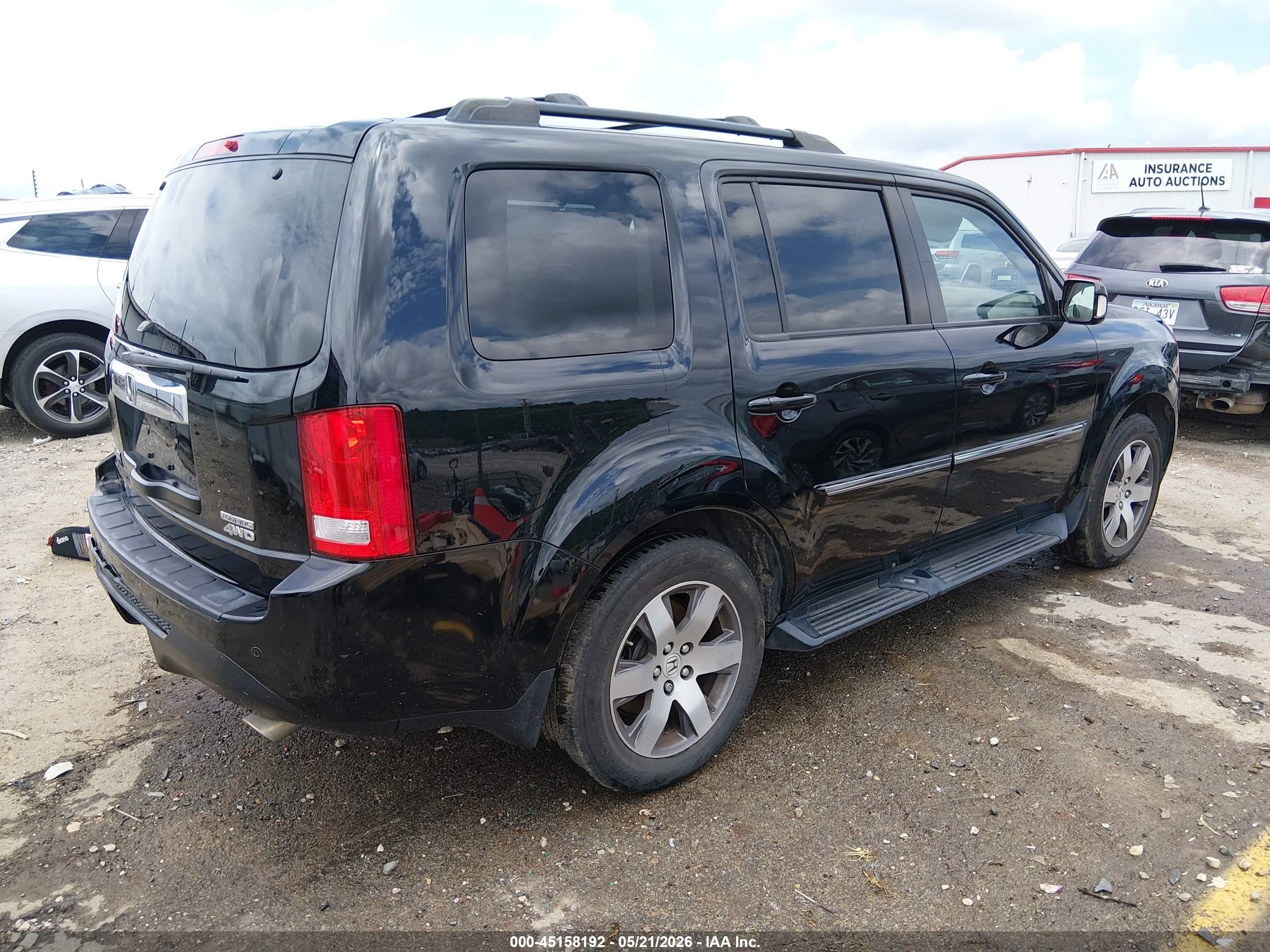 2015 Honda Pilot Touring Black vin: 5FNYF4H91FB028671