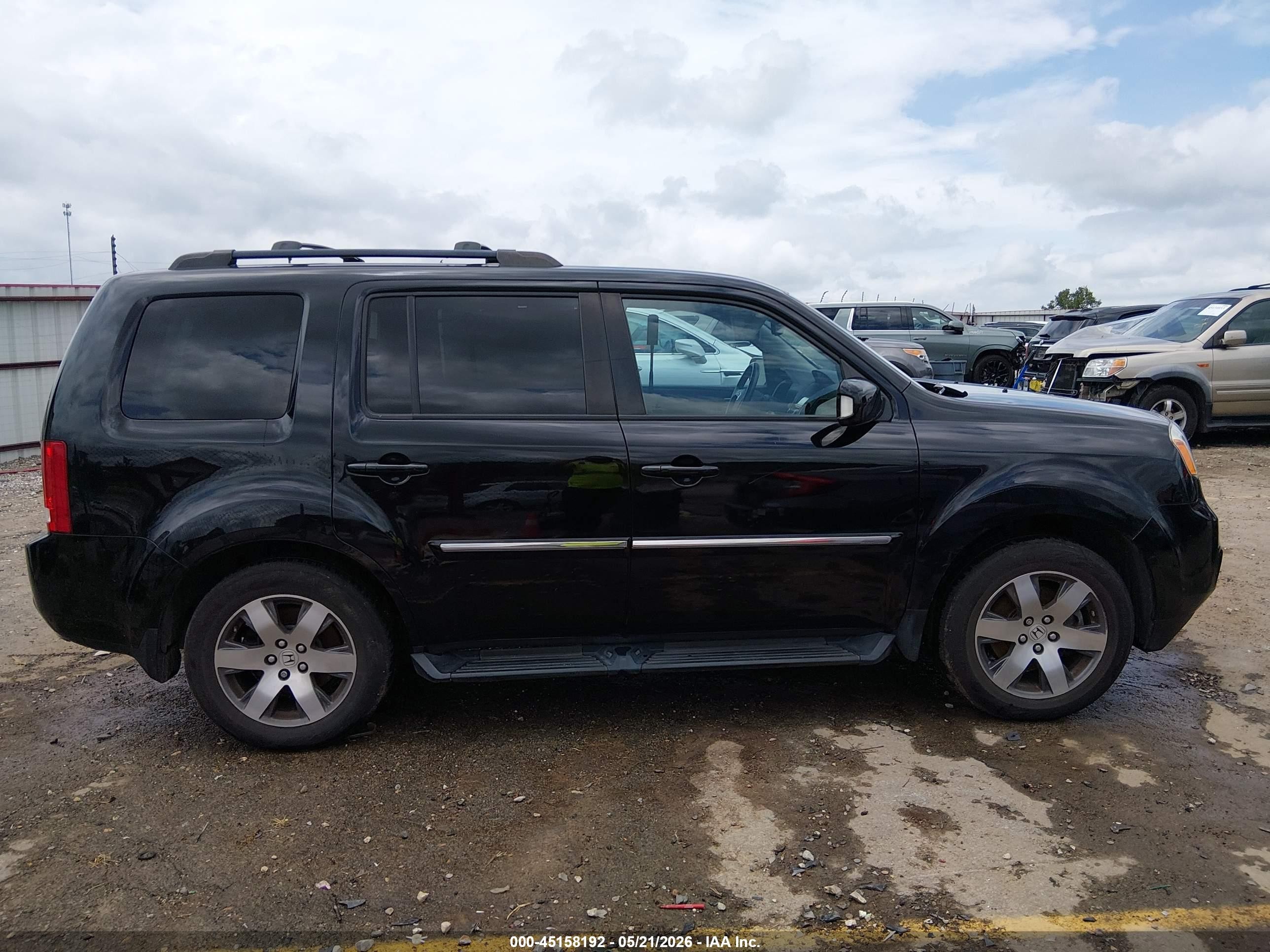 2015 Honda Pilot Touring Black vin: 5FNYF4H91FB028671