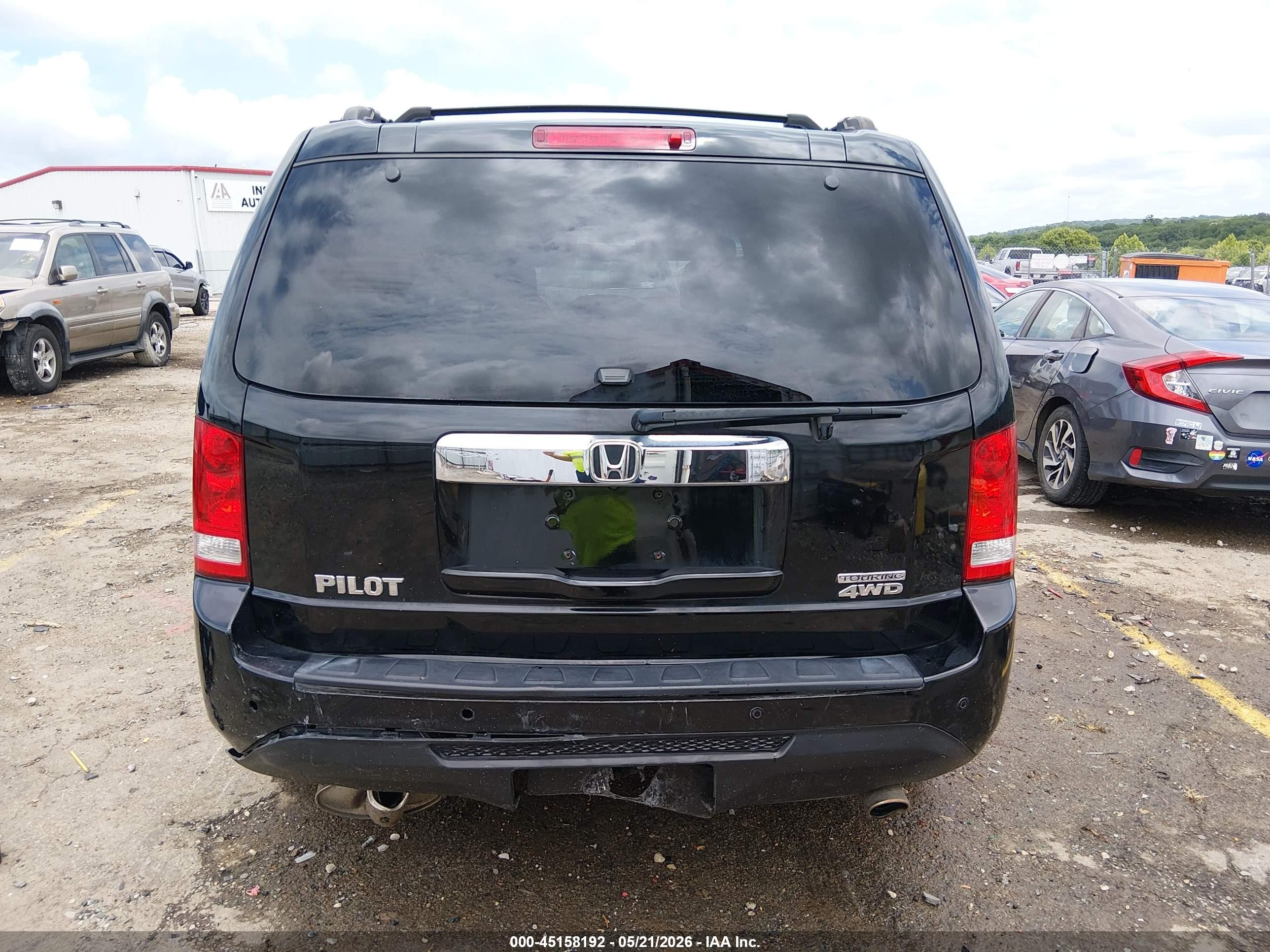 2015 Honda Pilot Touring Black vin: 5FNYF4H91FB028671