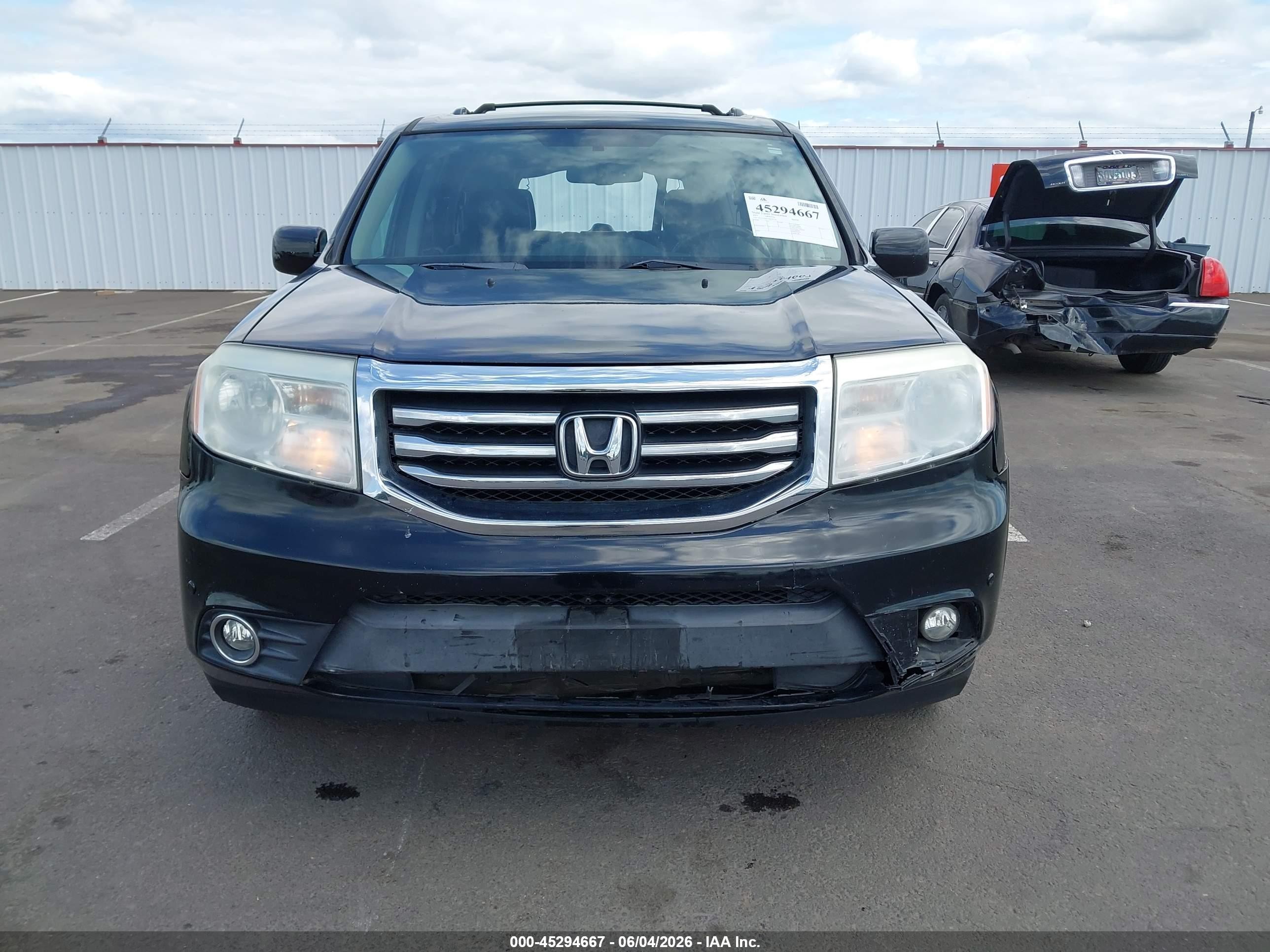 2015 Honda Pilot Touring Black vin: 5FNYF4H91FB036754