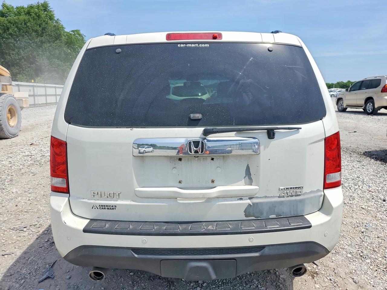 2015 Honda Pilot Touring Белый vin: 5FNYF4H91FB053554