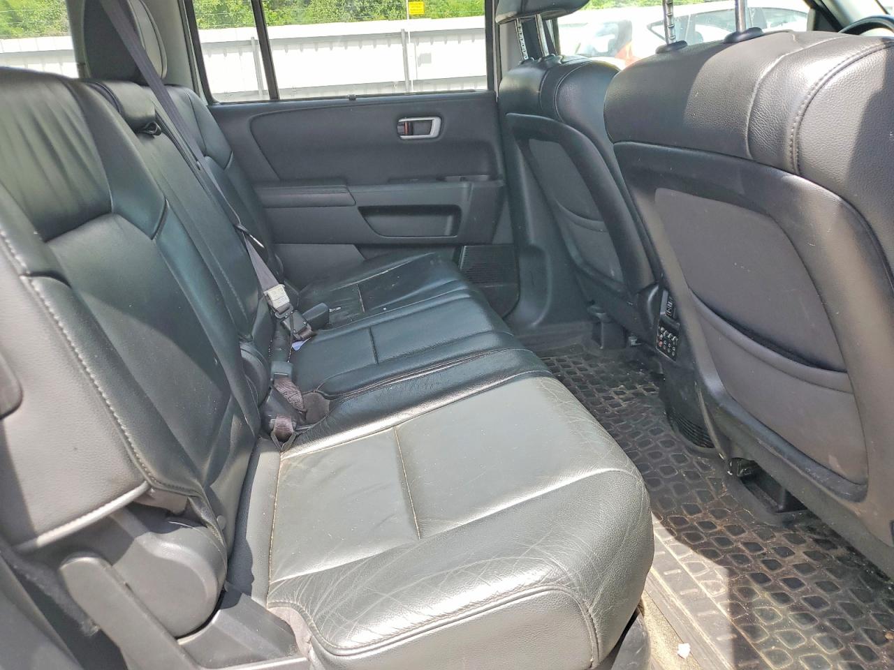 2015 Honda Pilot Touring Белый vin: 5FNYF4H91FB053554