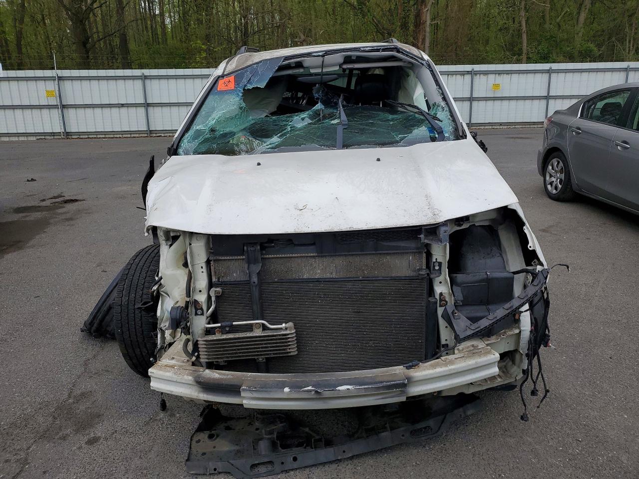 2011 Honda Pilot Touring Белый vin: 5FNYF4H92BB010903