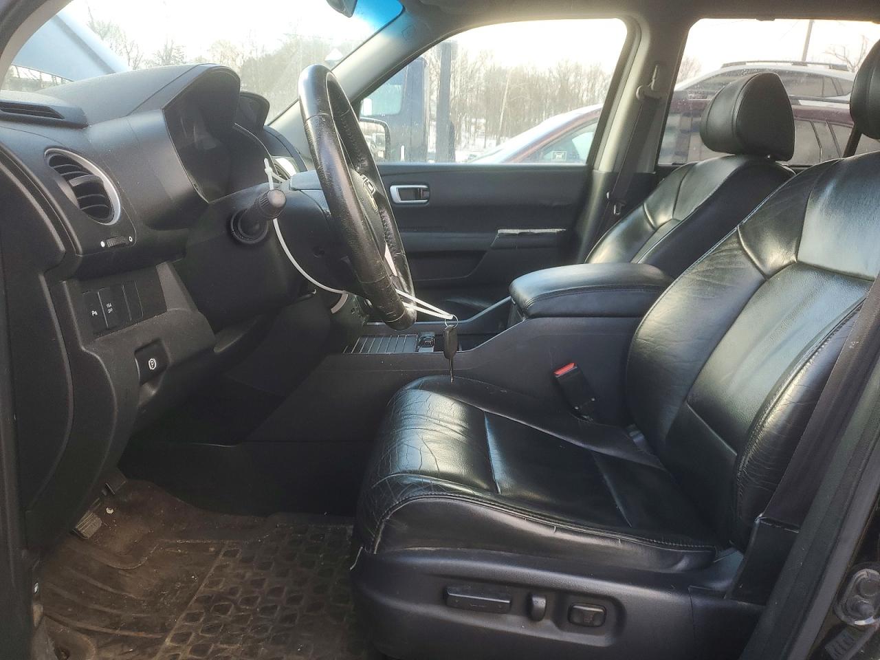 2011 Honda Pilot Touring Черный vin: 5FNYF4H92BB033842