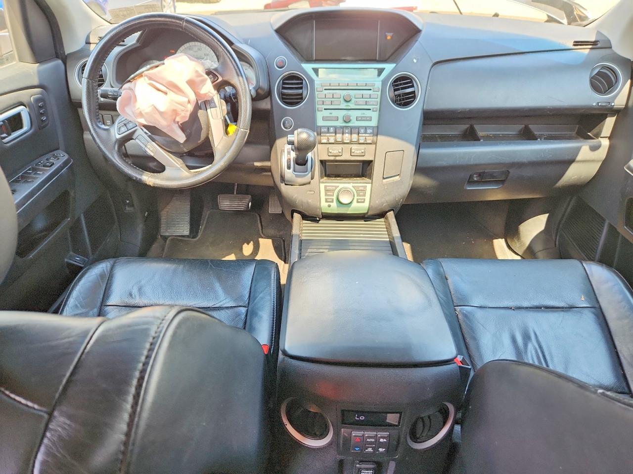 2011 Honda Pilot Touring Gray vin: 5FNYF4H92BB100830