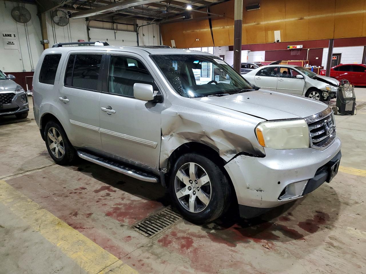 2012 Honda Pilot Touring Silver vin: 5FNYF4H92CB045975