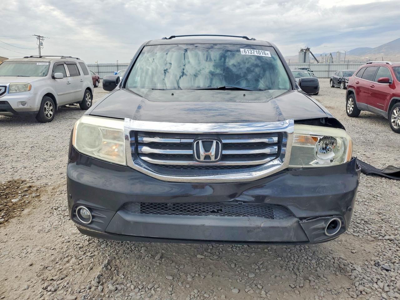 2013 Honda Pilot Touring Black vin: 5FNYF4H92DB013559