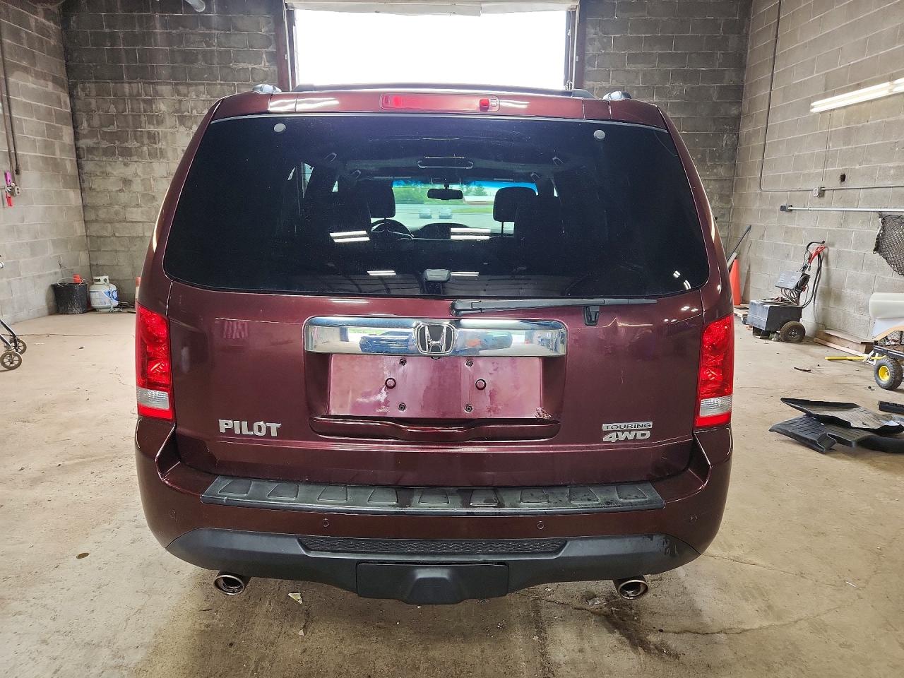 2013 Honda Pilot Touring Maroon vin: 5FNYF4H92DB014873
