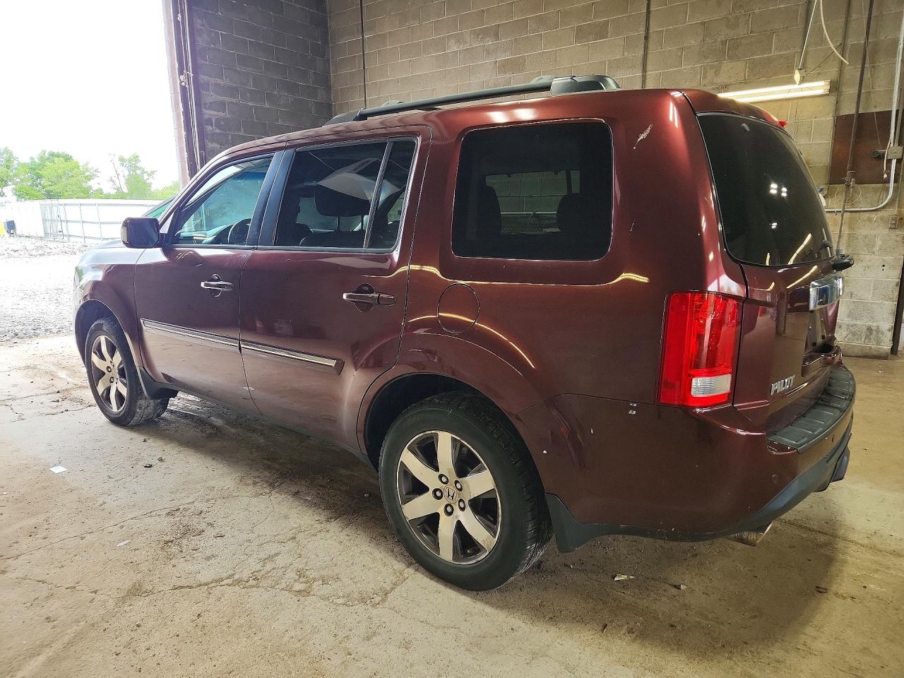 2013 Honda Pilot Touring Maroon vin: 5FNYF4H92DB014873