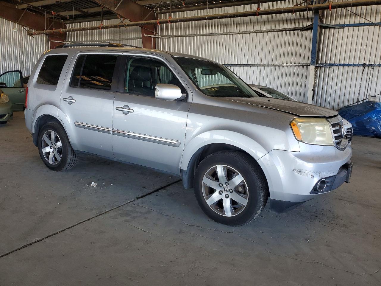 2013 Honda Pilot Touring Silver vin: 5FNYF4H92DB048375