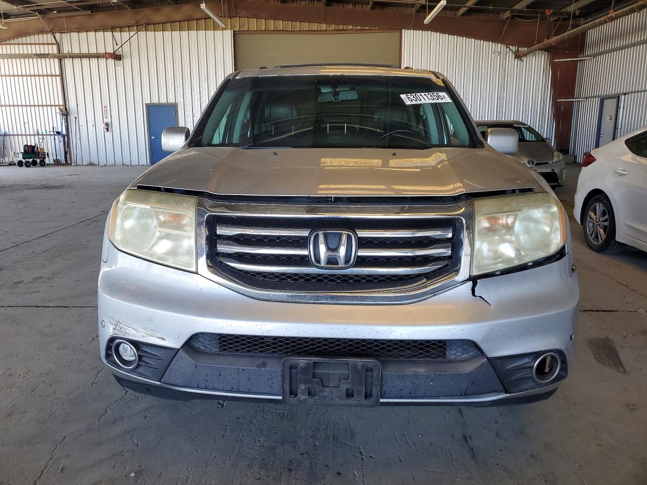 2013 Honda Pilot Touring Silver vin: 5FNYF4H92DB048375