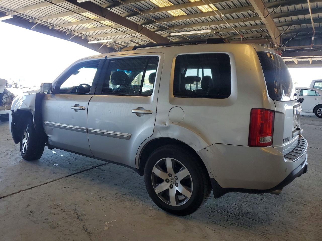 2013 Honda Pilot Touring Silver vin: 5FNYF4H92DB048375