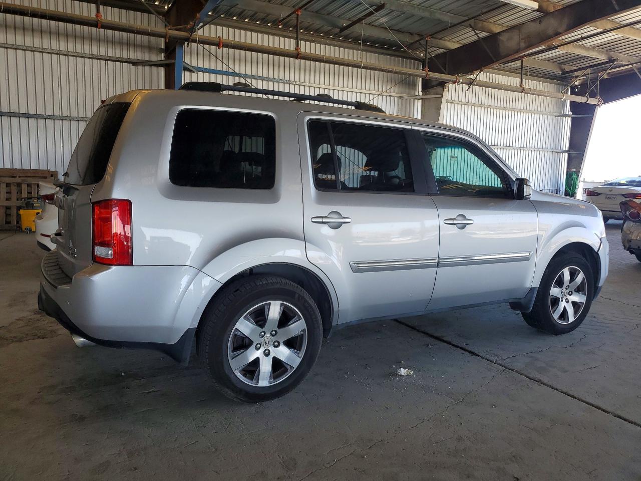 2013 Honda Pilot Touring Silver vin: 5FNYF4H92DB048375