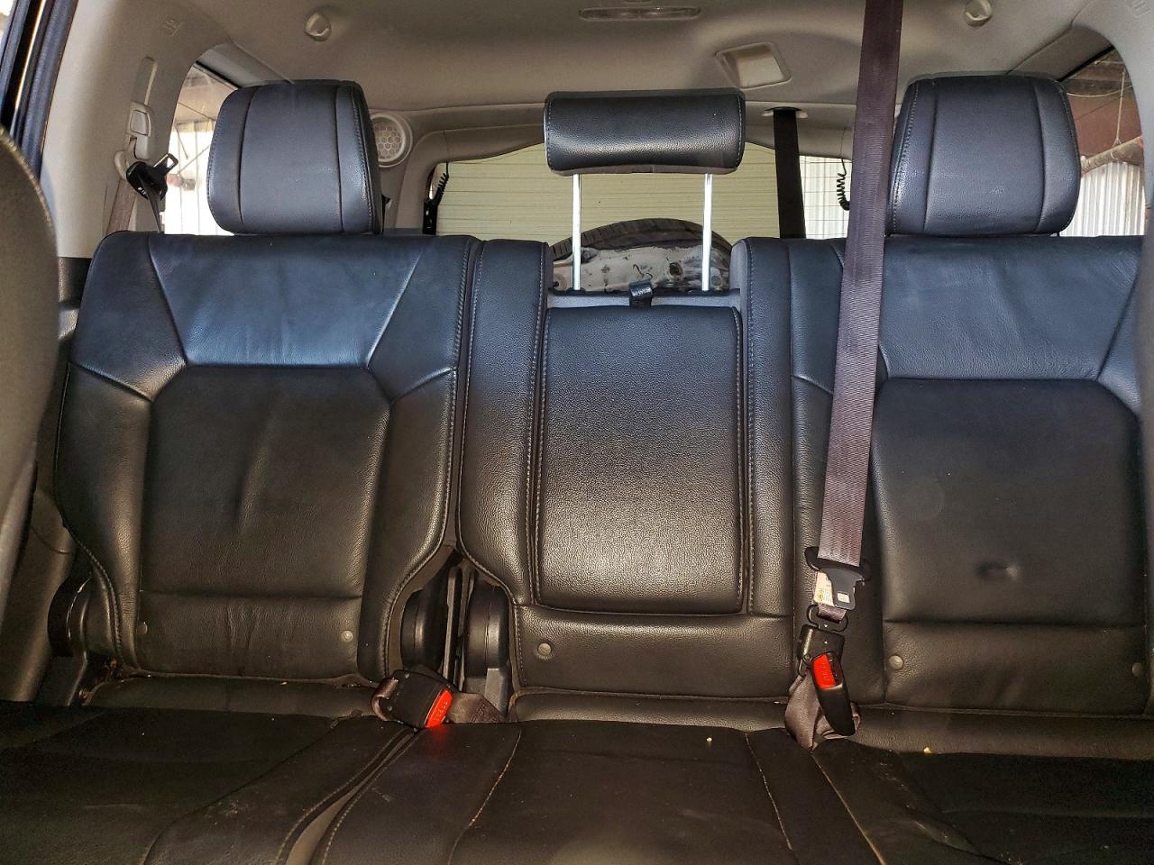 2013 Honda Pilot Touring Silver vin: 5FNYF4H92DB048375
