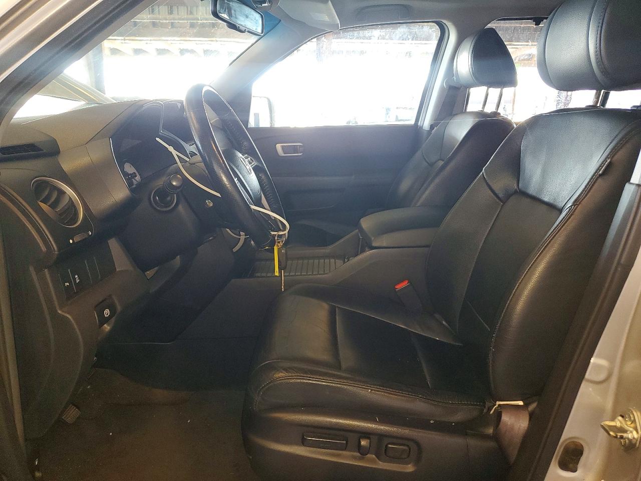 2013 Honda Pilot Touring Silver vin: 5FNYF4H92DB048375