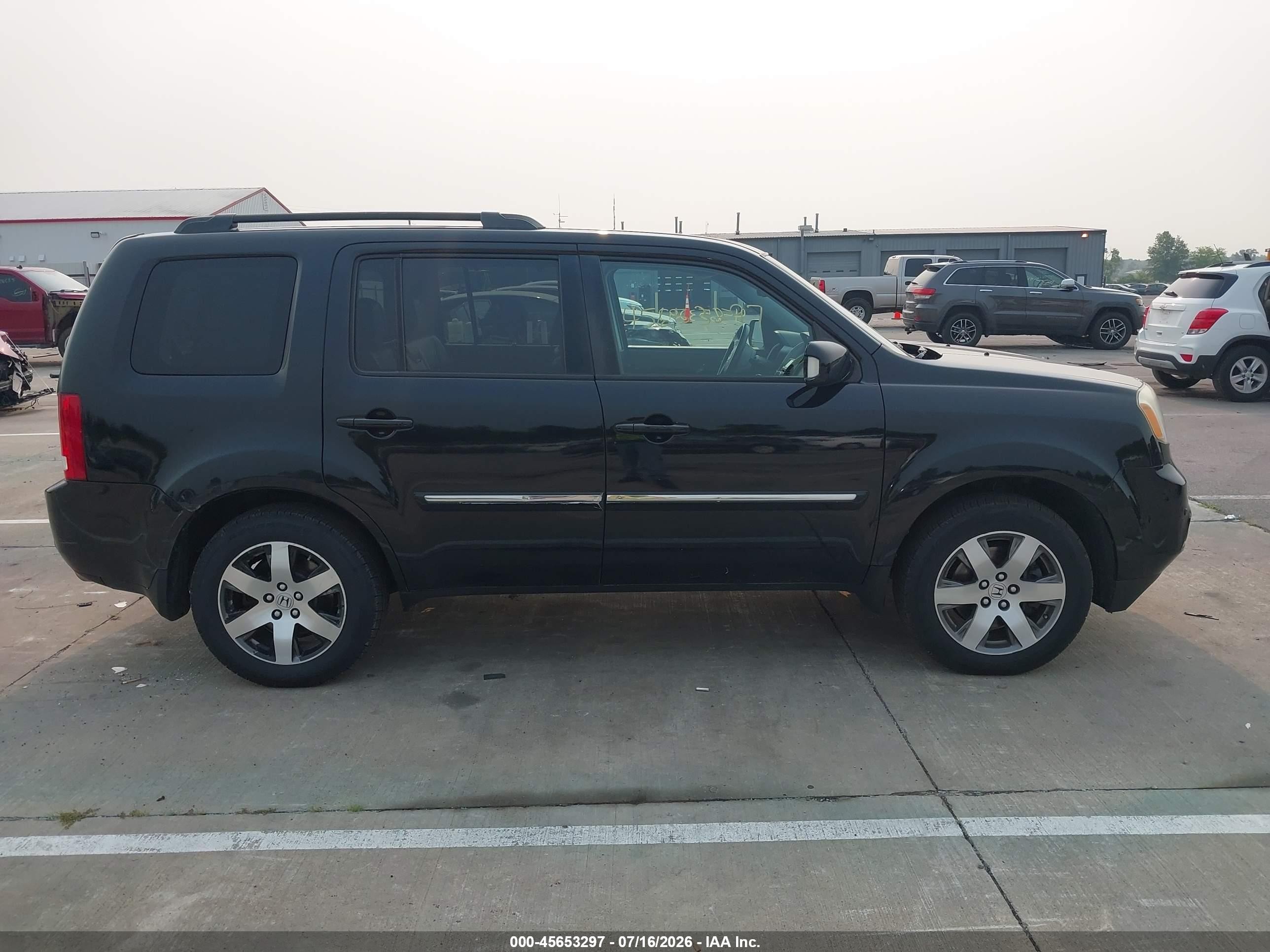 2014 Honda Pilot Touring Black vin: 5FNYF4H92EB007892