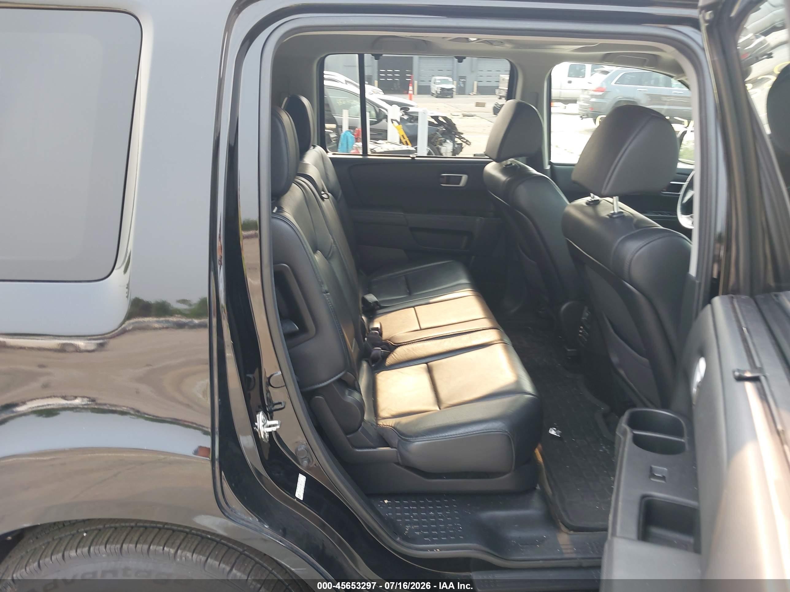 2014 Honda Pilot Touring Black vin: 5FNYF4H92EB007892