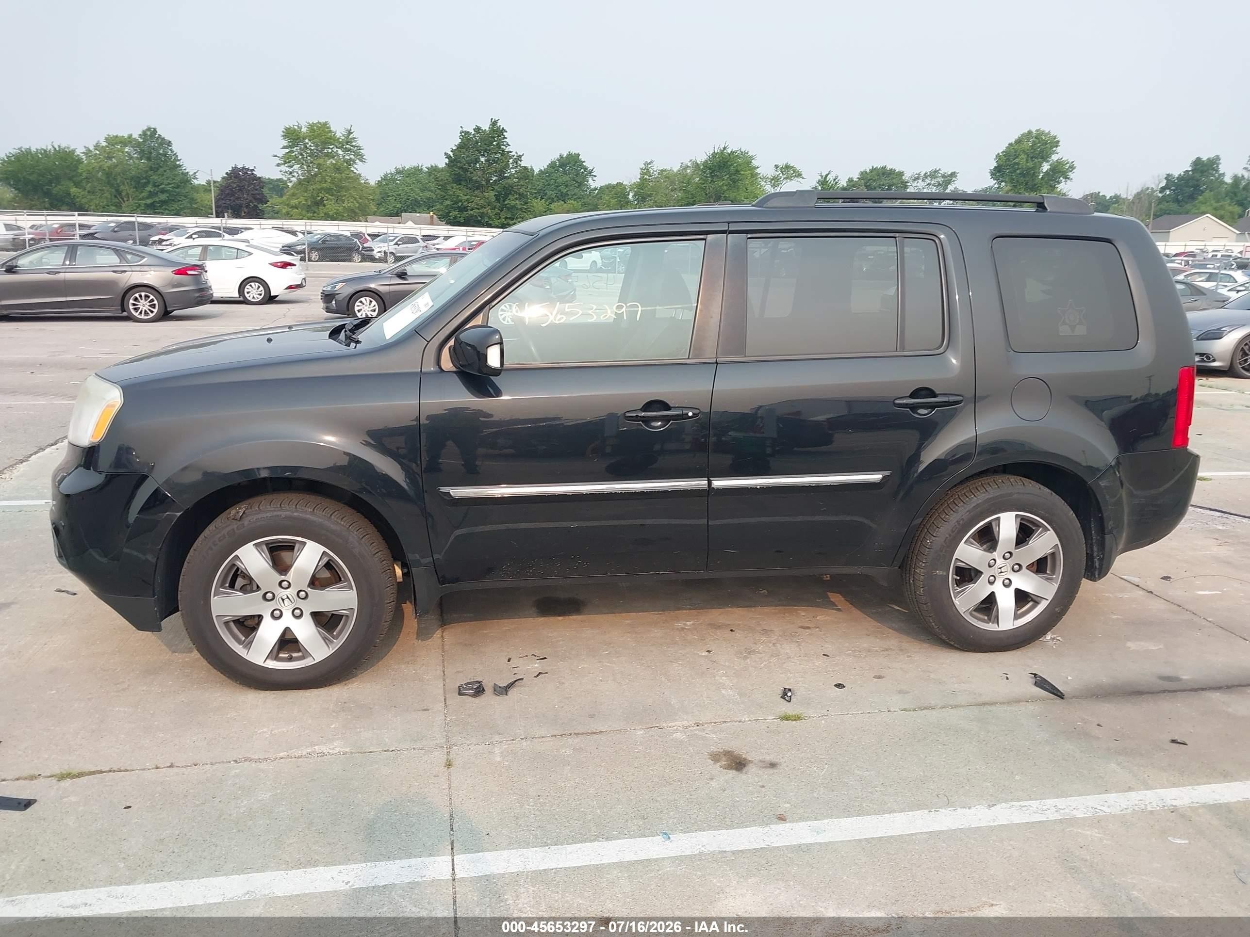 2014 Honda Pilot Touring Black vin: 5FNYF4H92EB007892