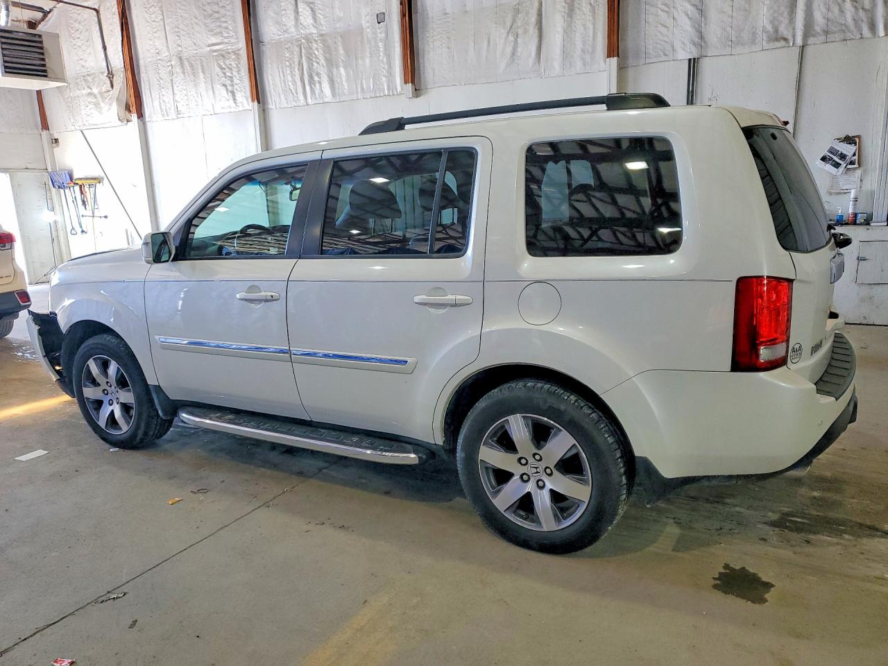 2014 Honda Pilot Touring White vin: 5FNYF4H92EB016219