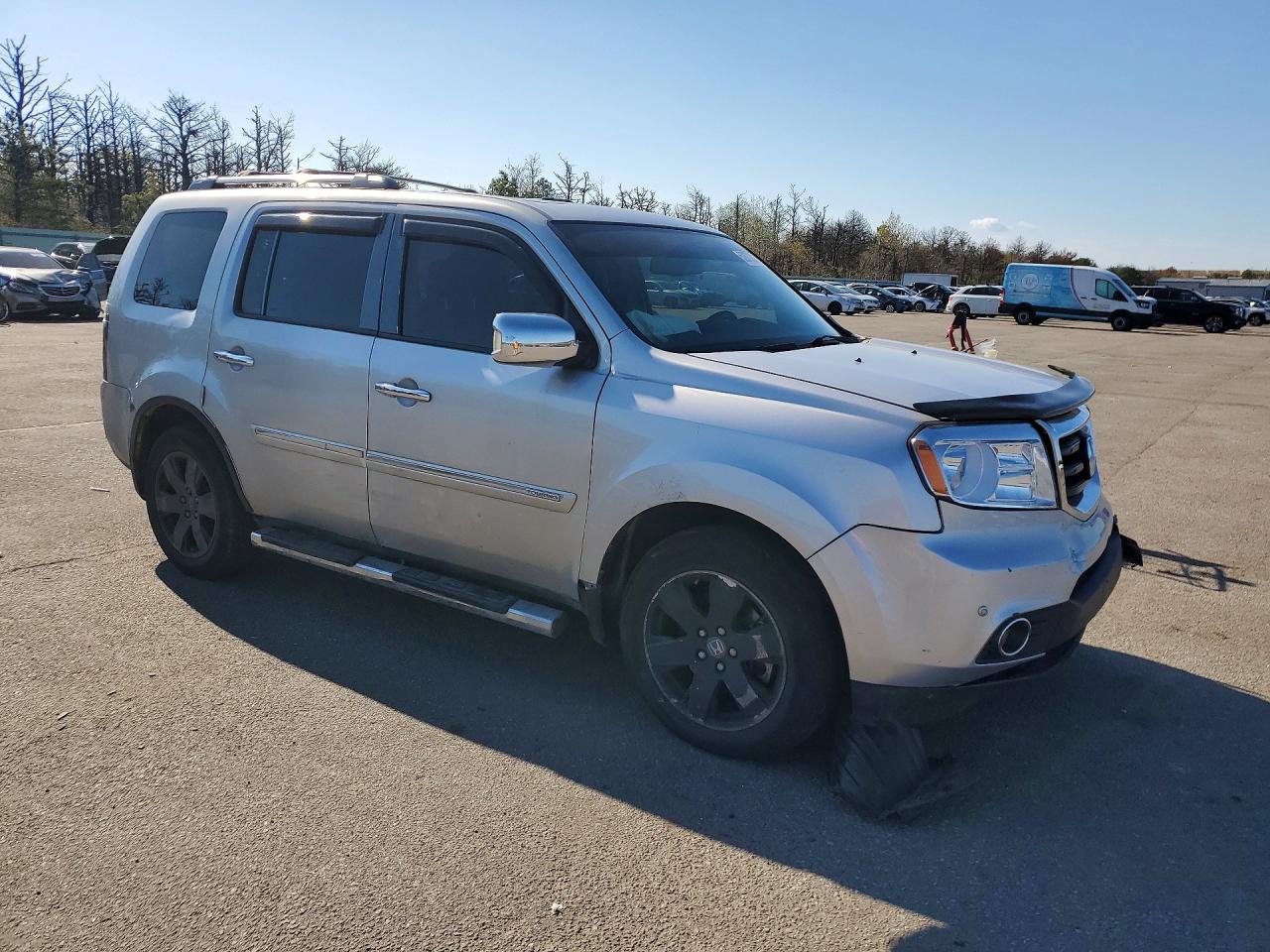 2014 Honda Pilot Touring Silver vin: 5FNYF4H92EB055733