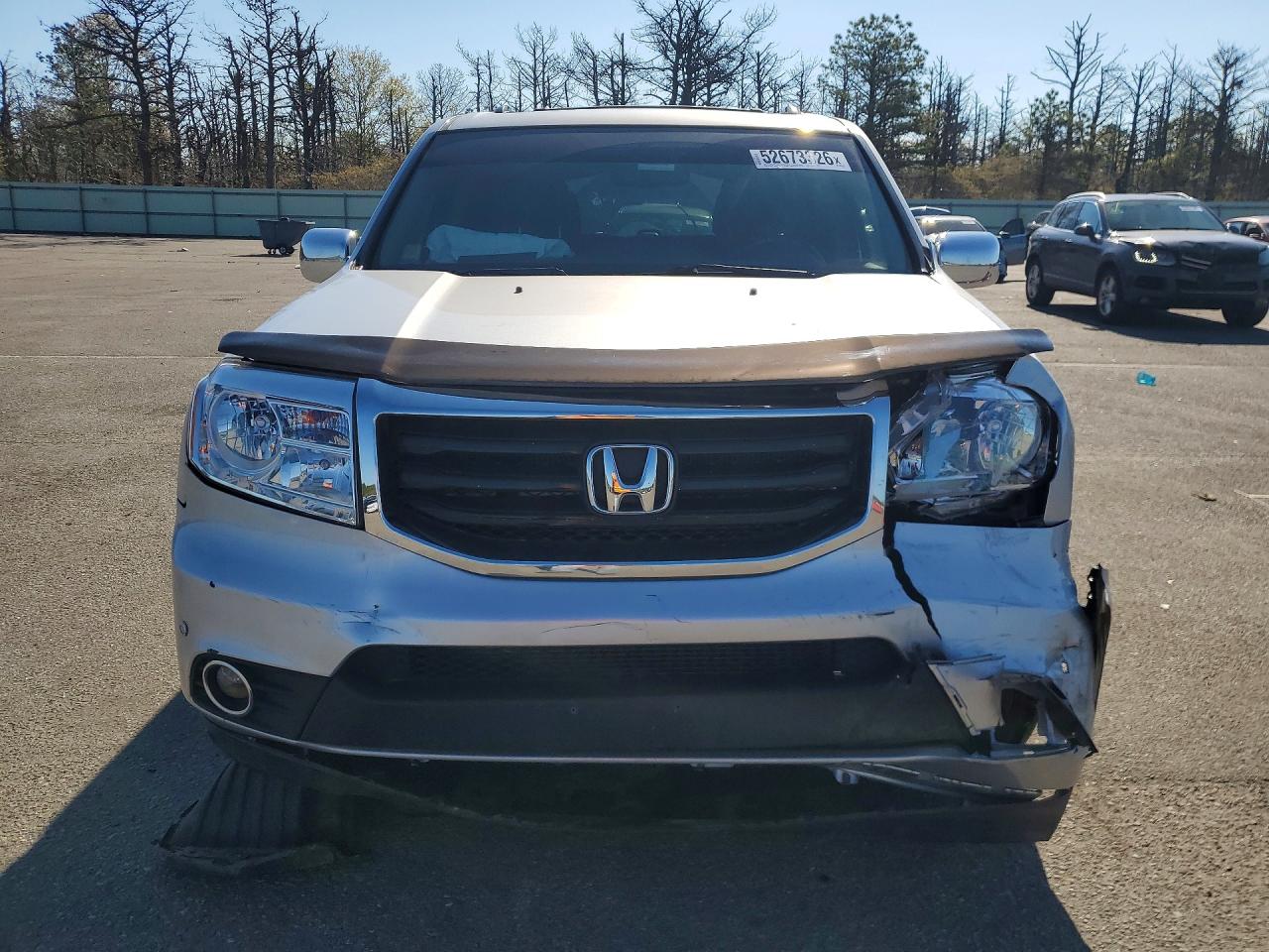 2014 Honda Pilot Touring Silver vin: 5FNYF4H92EB055733