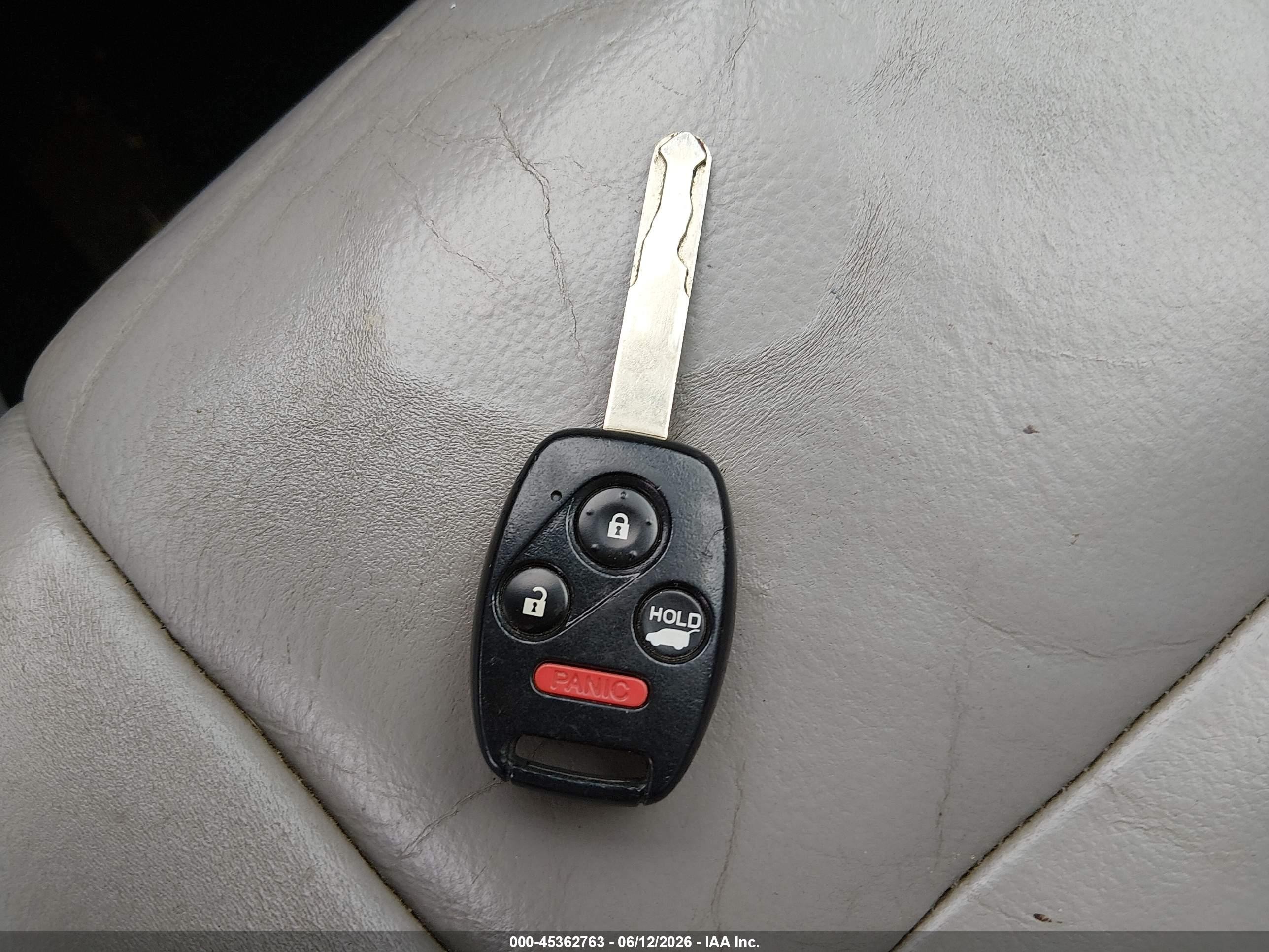 2015 Honda Pilot Touring Gray vin: 5FNYF4H92FB062960