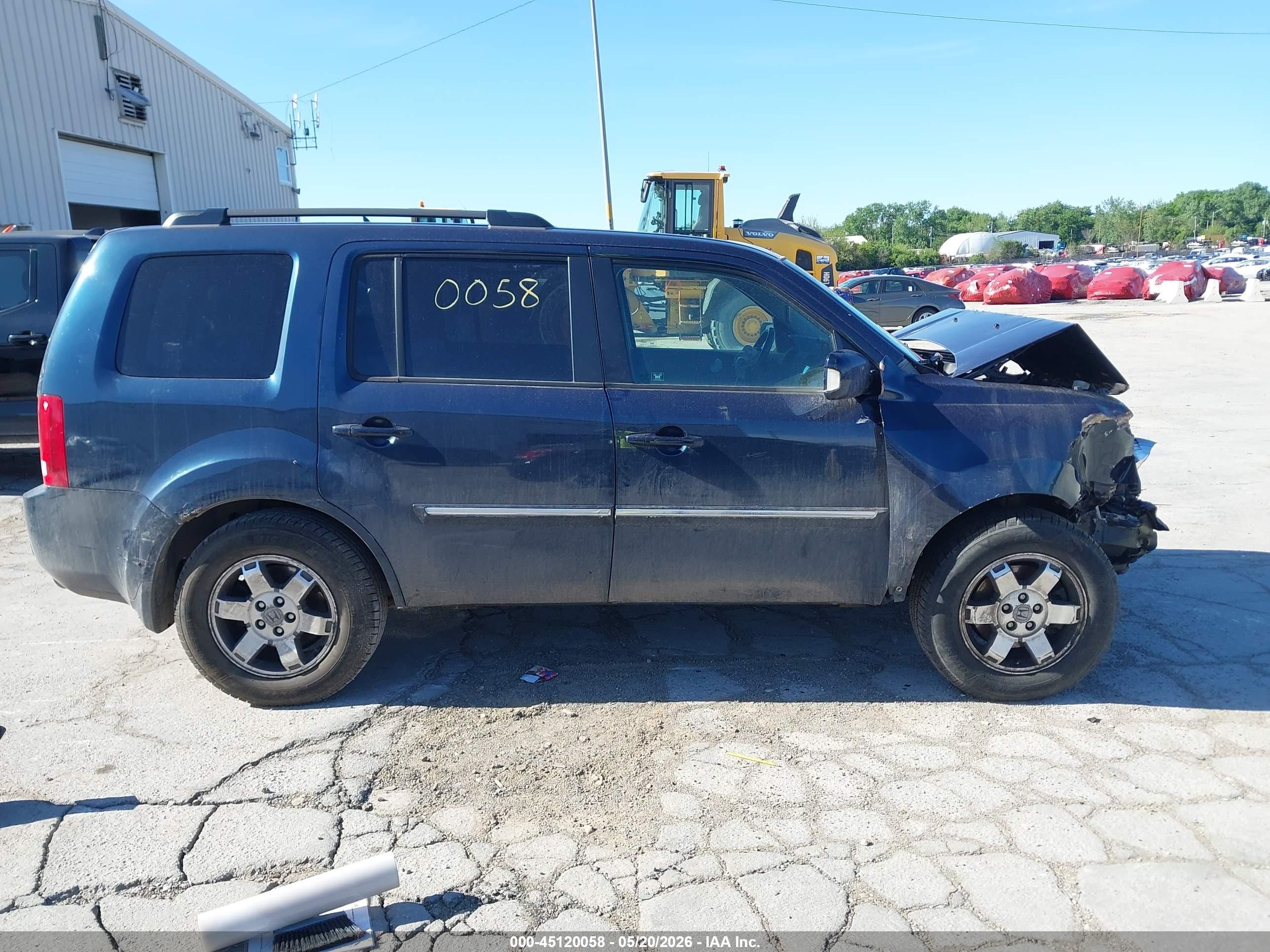2010 Honda Pilot Touring Navy vin: 5FNYF4H93AB001724