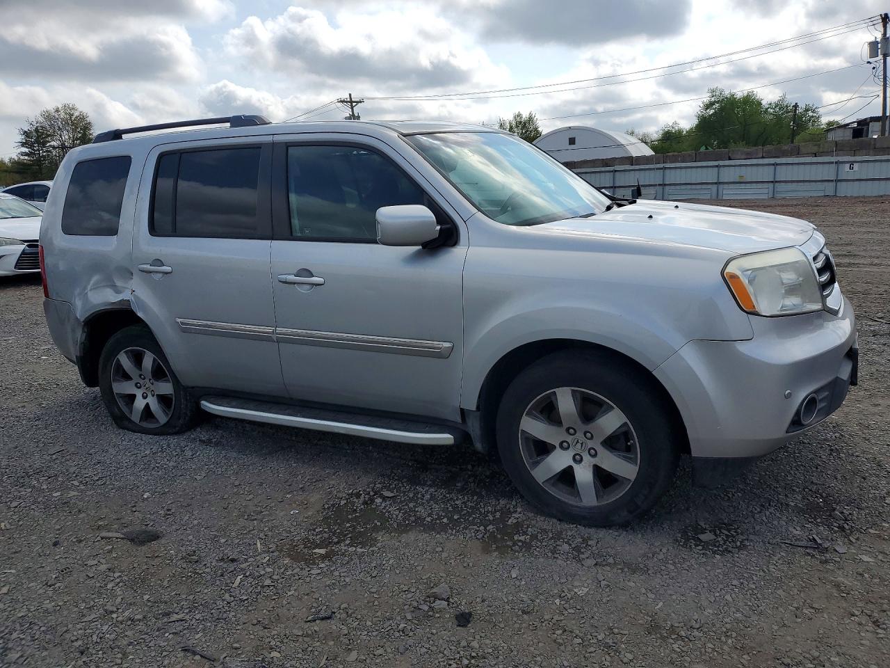2012 Honda Pilot Touring Серебряный vin: 5FNYF4H93CB052434