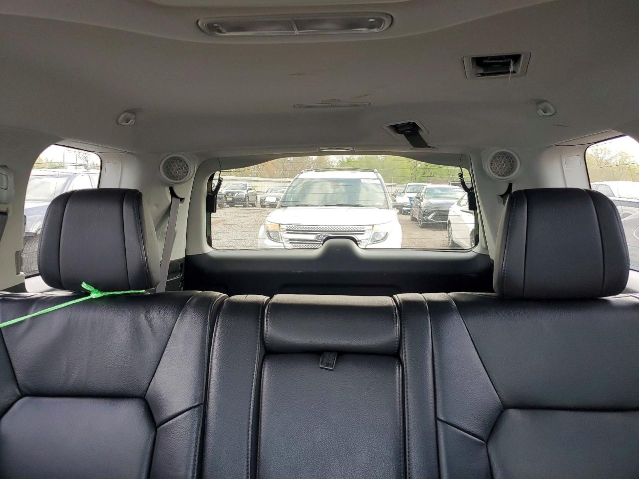 2012 Honda Pilot Touring Серебряный vin: 5FNYF4H93CB052434
