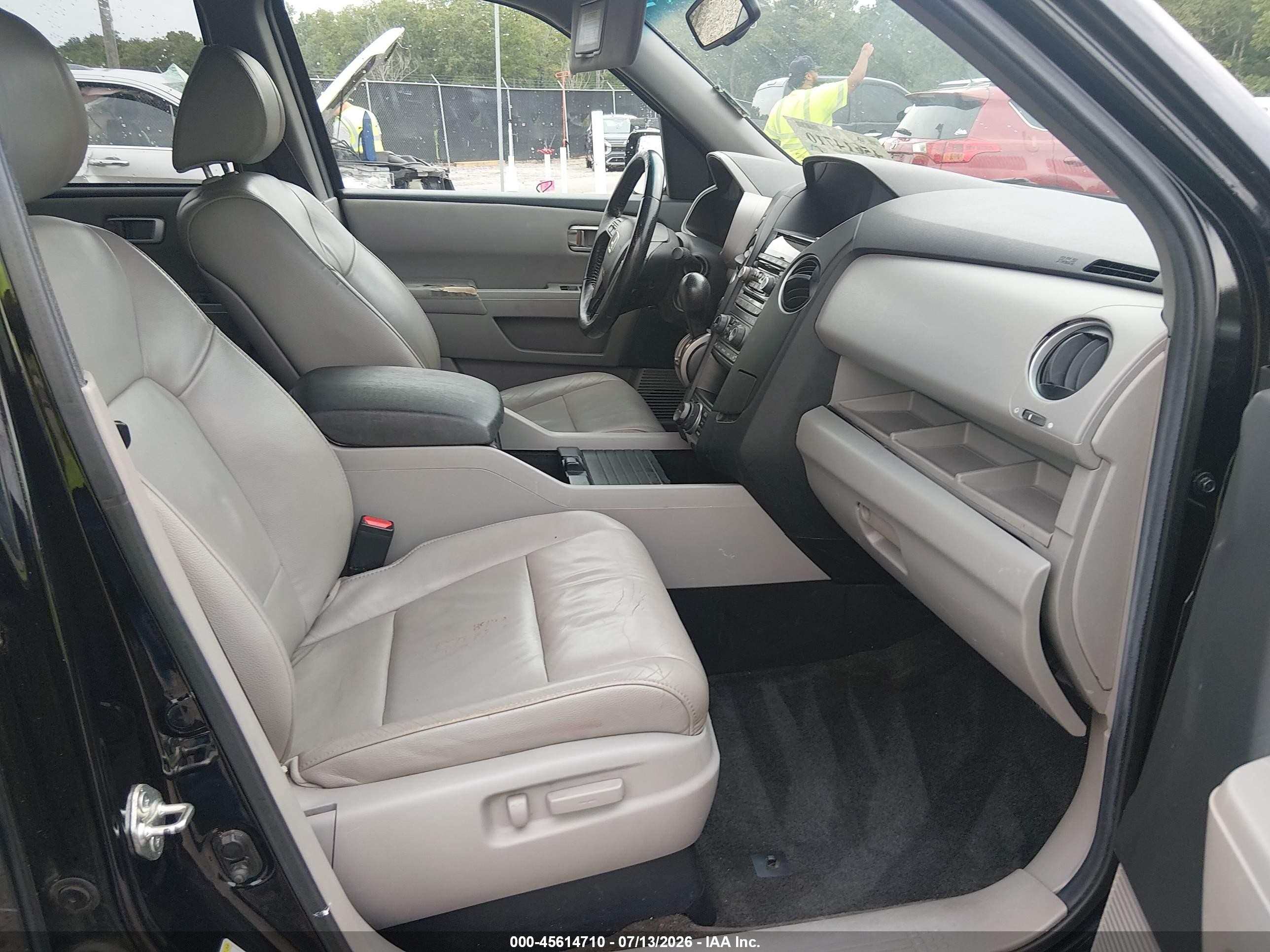 2012 Honda Pilot Touring Black vin: 5FNYF4H93CB081285